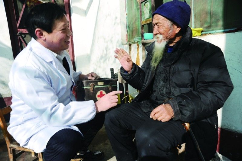 全国劳动模范孟凡珍有个梦想成立义诊团，让义诊走进每个乡村